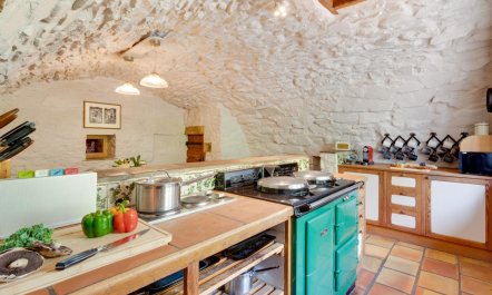 5 Bed in Selkirk 2