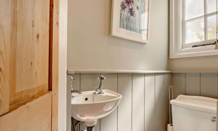 3 Bed in Eastbourne 3