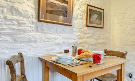 1 Bed in Brecon 5