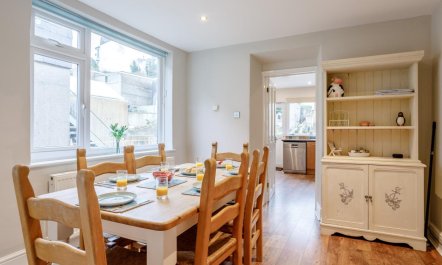 3 Bed in Brixham 5