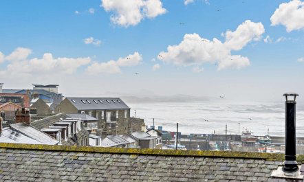 3 Bed in Seahouses 1