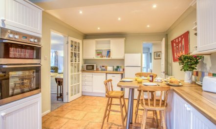 4 Bed in Old Hunstanton 5