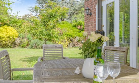 4 Bed in Old Hunstanton 8