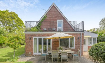 4 Bed in Old Hunstanton