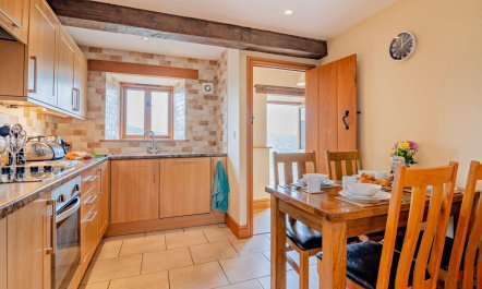 2 Bed in Crickhowell 7