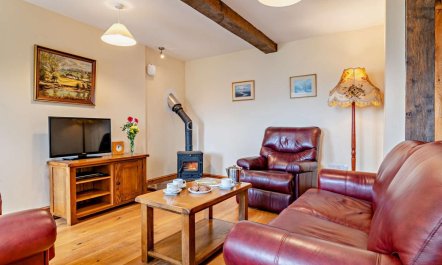 2 Bed in Crickhowell 2