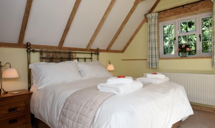 1 Bed in Etchingham 5