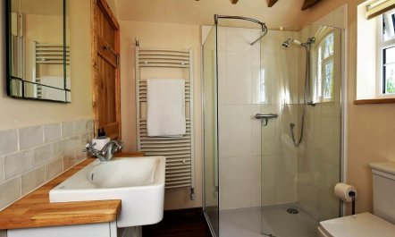 1 Bed in Etchingham 7