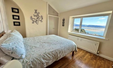 3 Bed in Aberdyfi 7