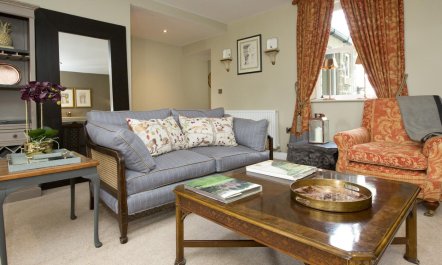 1 Bed in Pateley Bridge 2