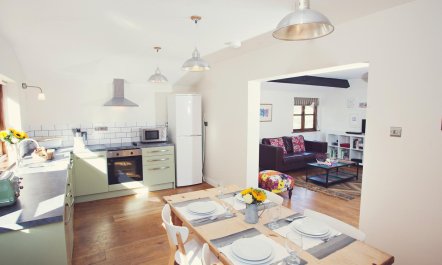 2 Bed in Crickhowell 9