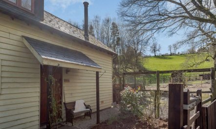 2 Bed in Presteigne 8