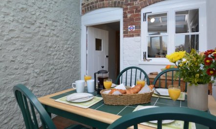 2 Bed in Dorchester 9