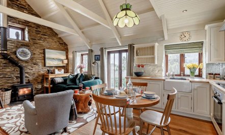 2 Bed in Padstow 1