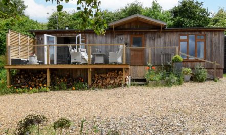 2 Bed in Stoke Prior 1