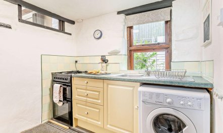 1 Bed in Camelford 9