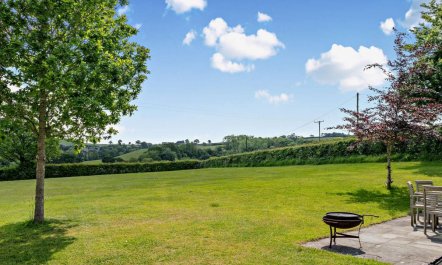 3 Bed in Zeal Monachorum 1