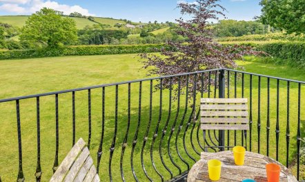 3 Bed in Zeal Monachorum 9