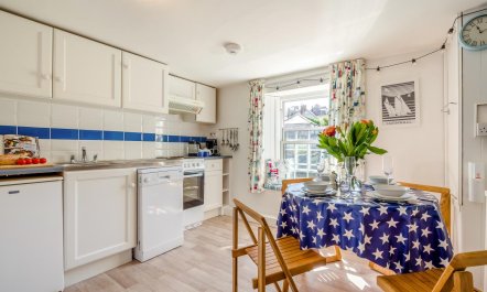 2 Bed in Polruan 2