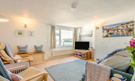 2 Bed in Polruan