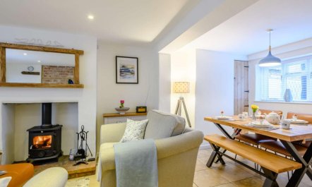 2 Bed in Titchwell 1