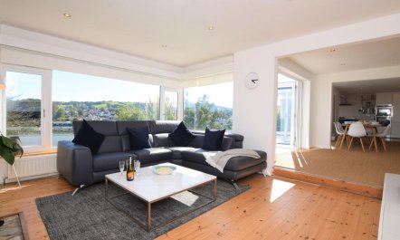 4 Bed in Brixham 3