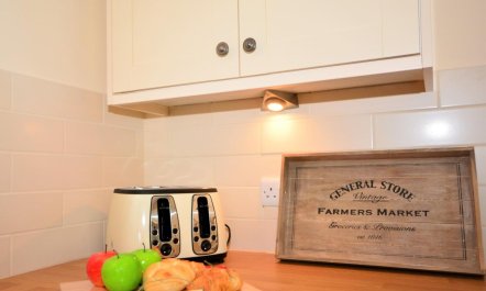 1 Bed in Axminster 8