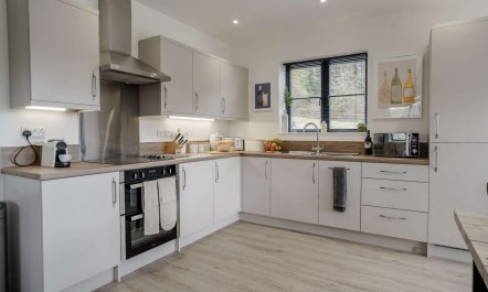 2 Bed in Usk- 5