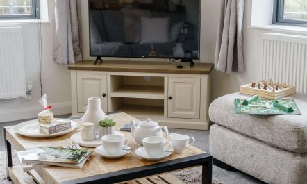 2 Bed in Usk- 3