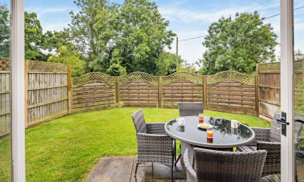 2 Bed in Church Stretton 1