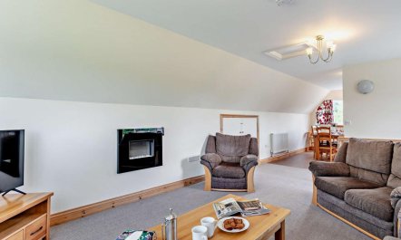 3 Bed in Zeal Monachorum 7