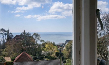 3 Bed in Ventnor