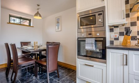 3 Bed in Bridport 7