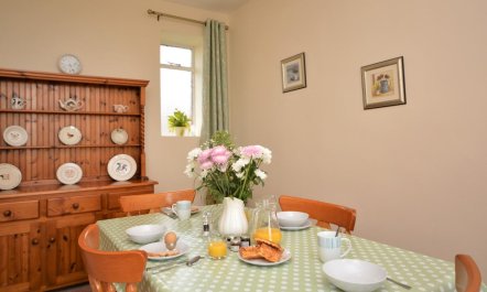 2 Bed in St. Austell 7