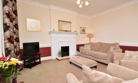 2 Bed in St. Austell 1