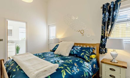 1 Bed in Weymouth 8