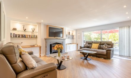 5 Bed in Bude 2