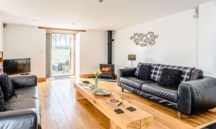 2 Bed in Holsworthy 3