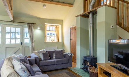 2 Bed in Axminster 1