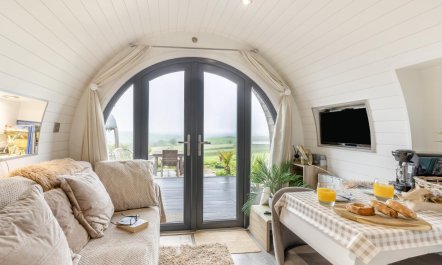 1 Bed in South Brent 1