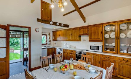 3 Bed in Holsworthy 2