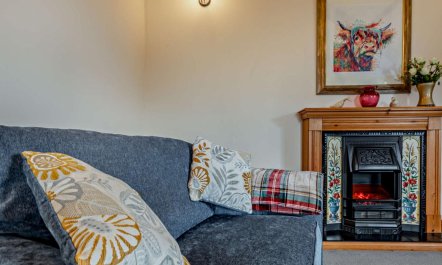 3 Bed in Holsworthy 1