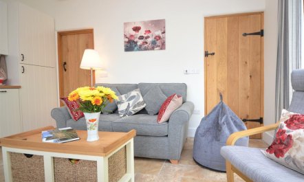 1 Bed in Abergavenny 4