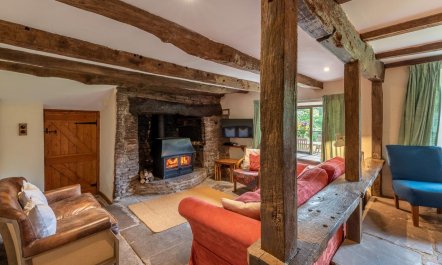 4 Bed in Hereford 6