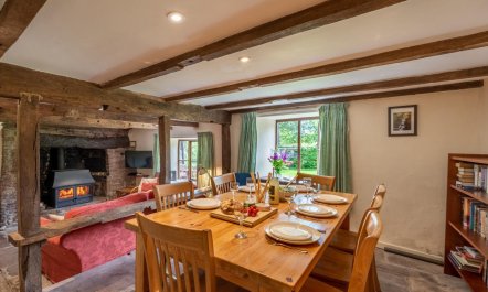 4 Bed in Hereford 9