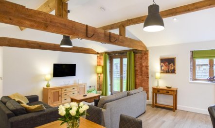 2 Bed in Gloucester 1