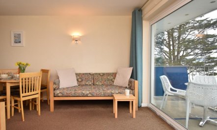 1 Bed in Saundersfoot 2