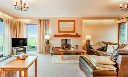 3 Bed in Haverfordwest 8