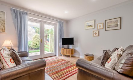 3 Bed in Falmouth 2