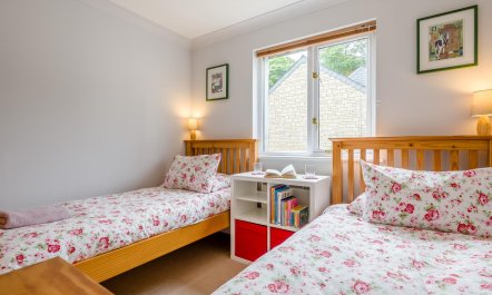 3 Bed in Falmouth 9